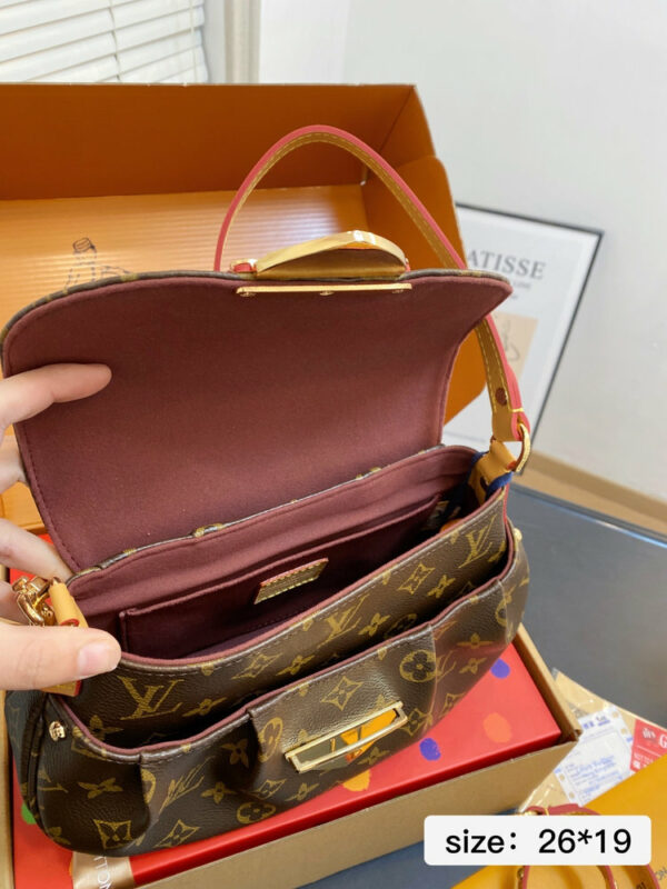 Stylish Fashion Carry Bag L5340