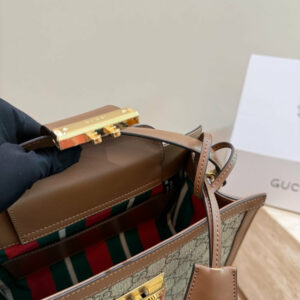 cfeae433 result Photoroom result