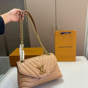 Fashion LV New Wave Chain Bag 919952 Fashion LV New Wave Chain Bag 919952