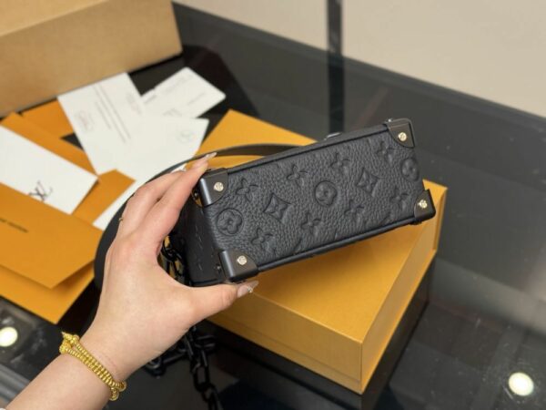 Stylish Fashion Carry LV Mini Soft Trunk 7226