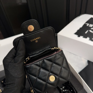 dc79ddc5 result Photoroom