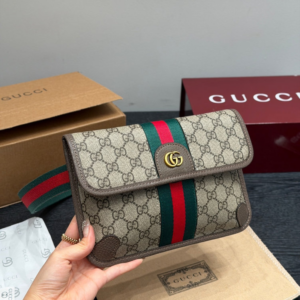 42d4b1aa result Photoroom