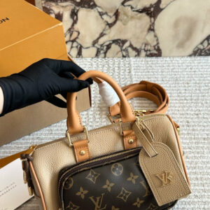 ef0e6598 Photoroom result