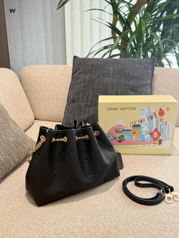 Stylish Fashion Carry Bag L5345