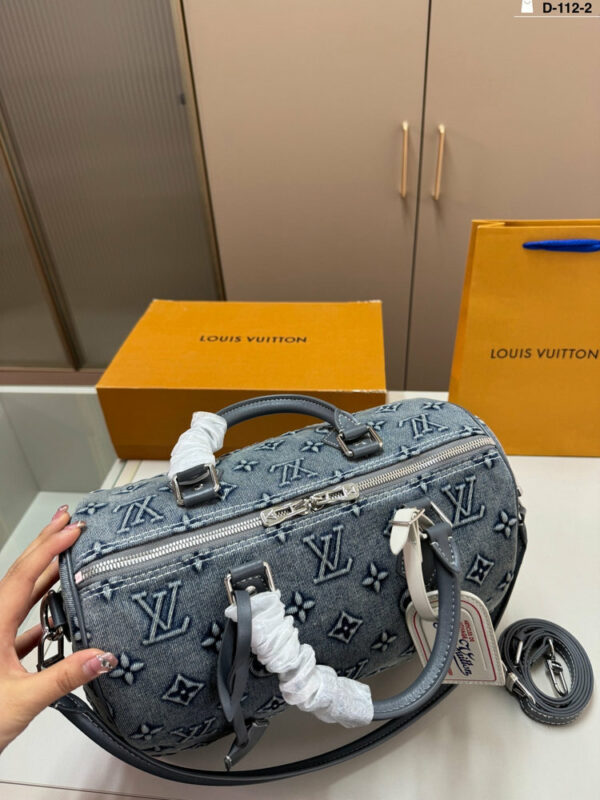 Stylish Fashion Carry Bag L5347 Stylish Fashion Carry Bag L5347