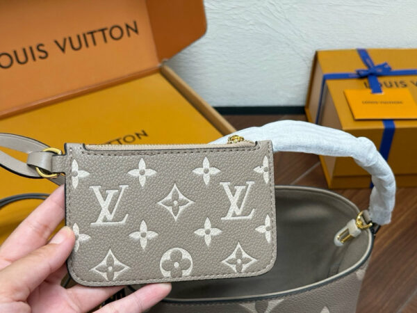 Stylish Fashion Carry Bag L5350