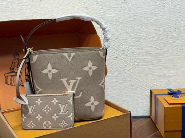 Stylish Fashion Carry Bag L5350