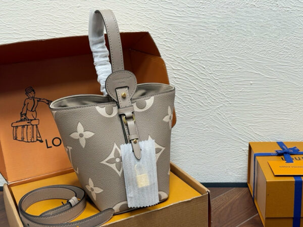 Stylish Fashion Carry Bag L5350