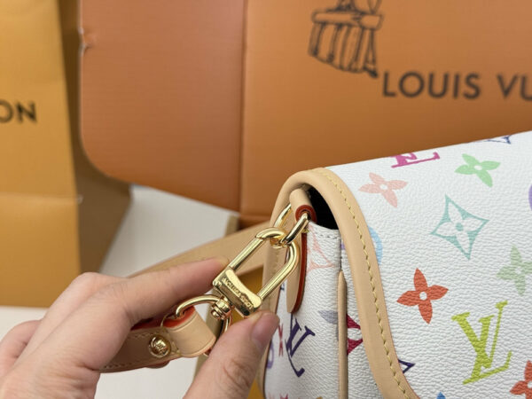 Stylish Fashion Carry Bag L5353 Stylish Fashion Carry Bag L5353