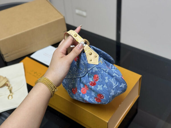 Stylish Fashion Carry Bag L5358
