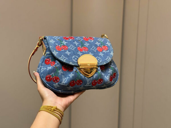 Stylish Fashion Carry Bag L5358