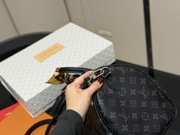 Stylish Fashion Carry Bag L5359