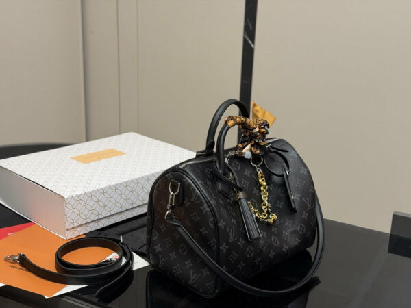 Stylish Fashion Carry Bag L5359
