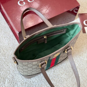 4b712c6c result Photoroom result