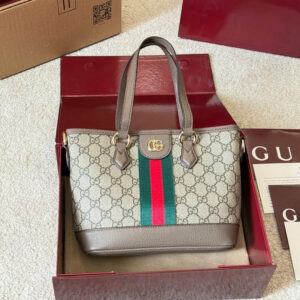 caeb731d result Photoroom result