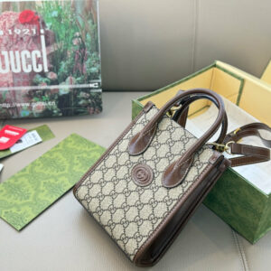 75dc3b93 Photoroom result