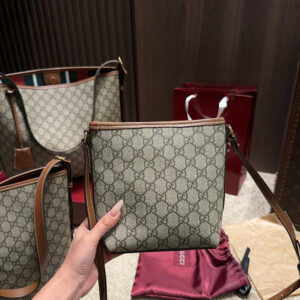 4ebdb922 result Photoroom result