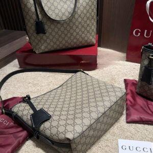 e498b8c8 result Photoroom result