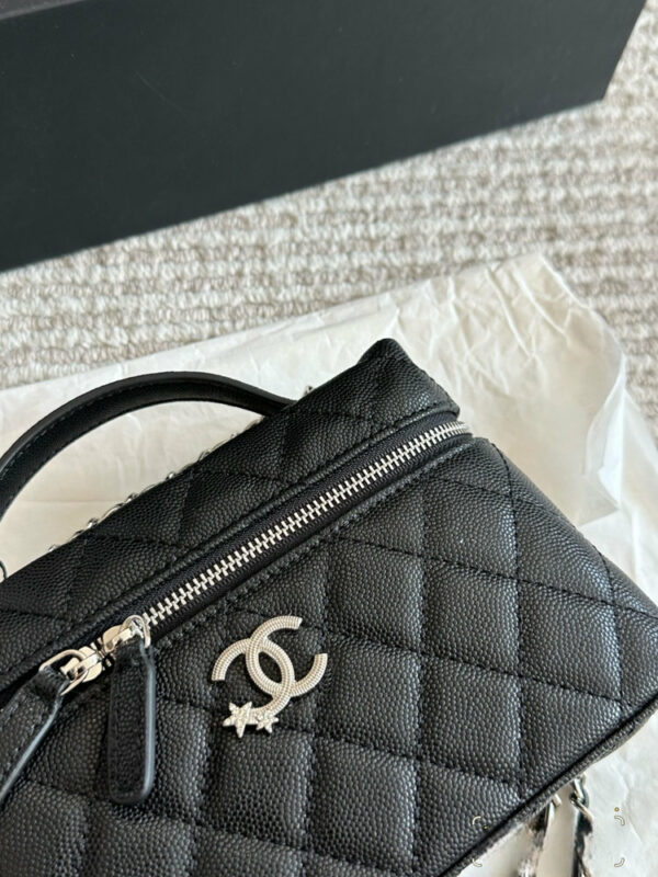 Stylish Fashion Carry Bag C4095