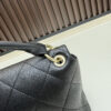 Chic Charm CN Handbag 09171