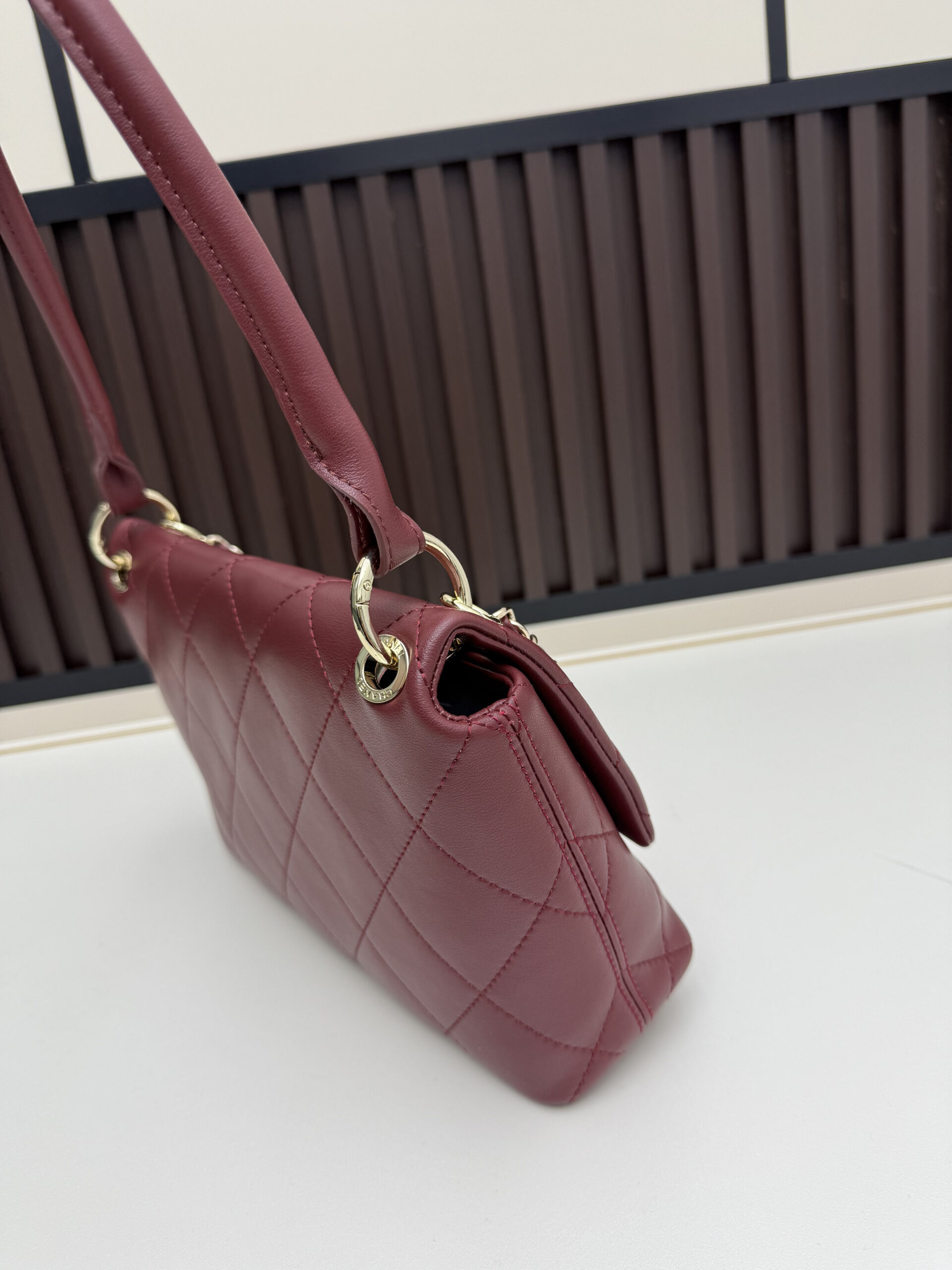 Luxury CN Handbag 09171 Luxury CN Handbag 09171
