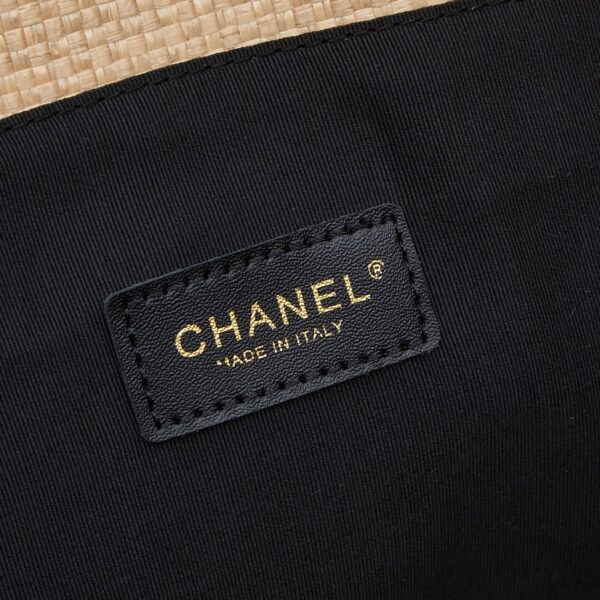 Chic Charm CN Handbag 2561-2160