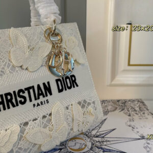 79d8e55d Photoroom result