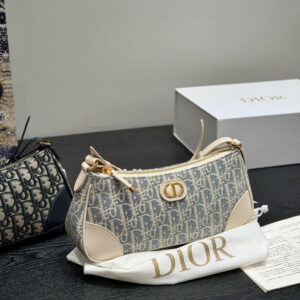 3a8144b3 Photoroom result