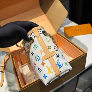 40d86d4e Photoroom result