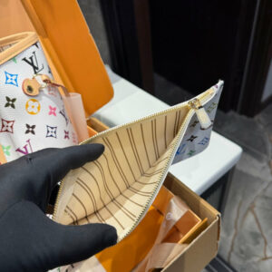 df69de10 Photoroom result