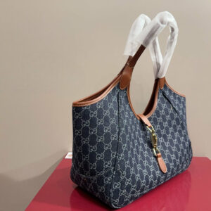 c8c31728 Photoroom result