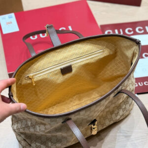 b98b9876 Photoroom result