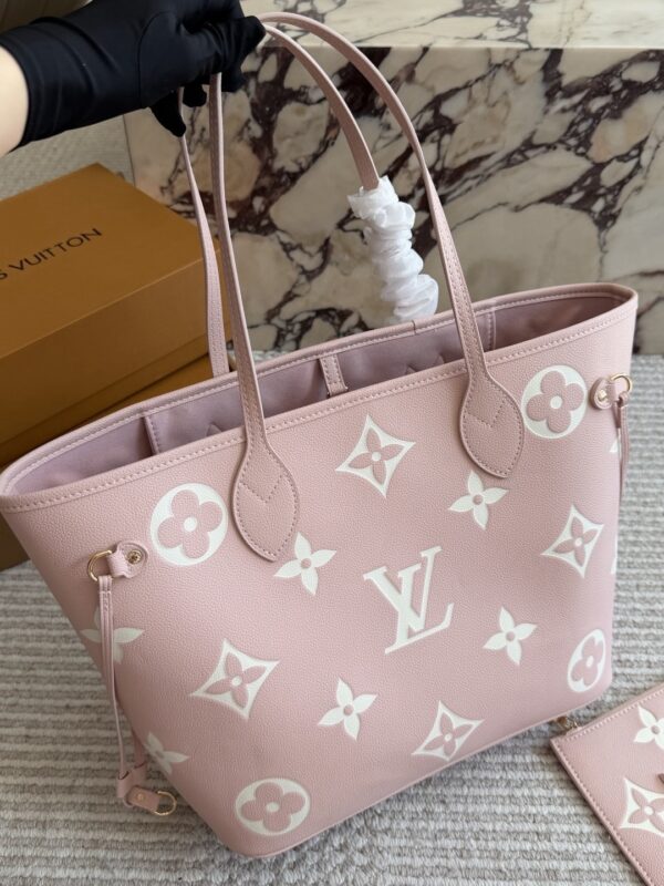 Stylish Fashion Carry LV Handbag LV26396 Stylish Fashion Carry LV Handbag LV26396