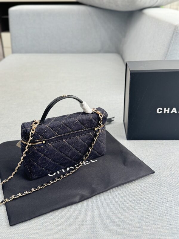 Stylish Fashion Carry CN Handbag CC26394
