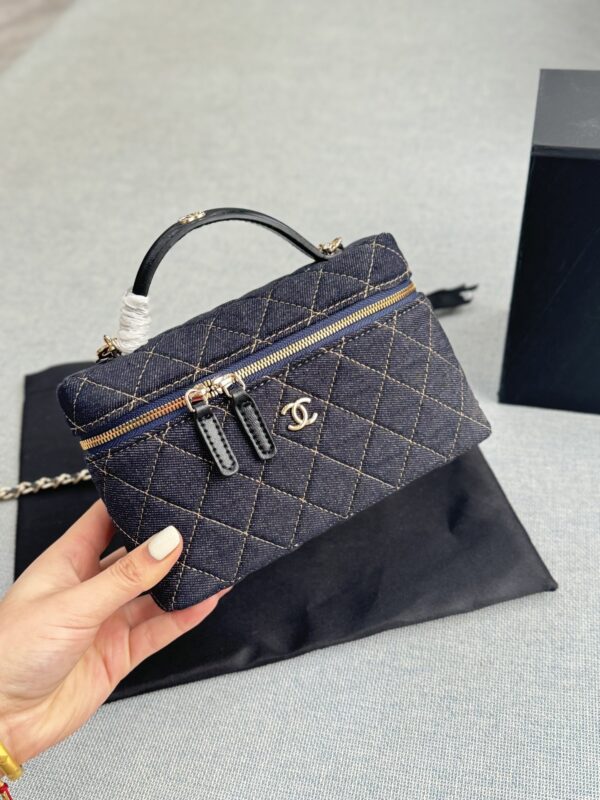 Stylish Fashion Carry CN Handbag CC26394
