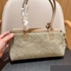 Stylish Fashion Carry CN Handbag CC263410