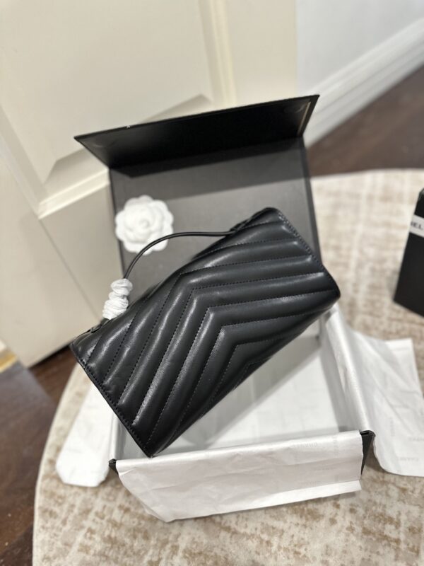 Stylish Fashion Carry CN Handbag CC263312