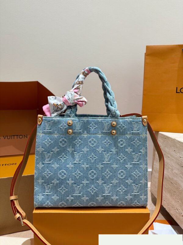 Stylish Fashion Carry LV Handbag LV26335