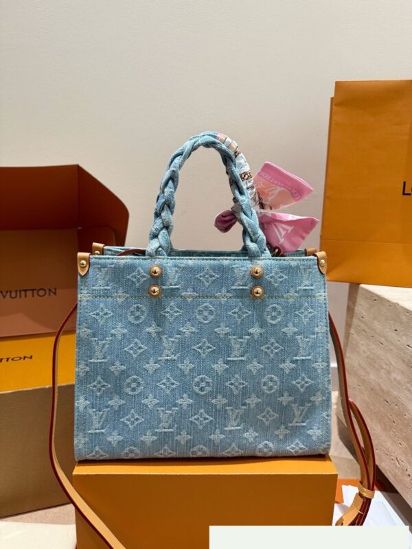 Stylish Fashion Carry LV Handbag LV26335