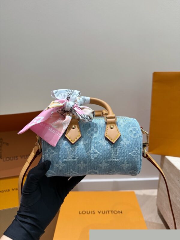 Stylish Fashion Carry LV Handbag LV26332