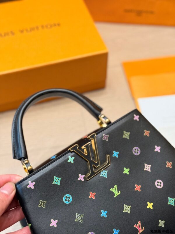 Stylish Fashion Carry LV Handbag LV2631118