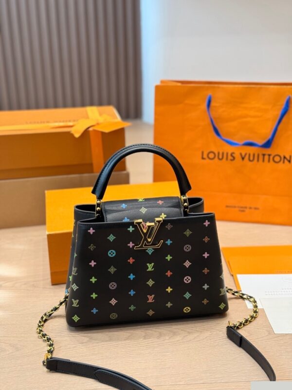 Stylish Fashion Carry LV Handbag LV2631118