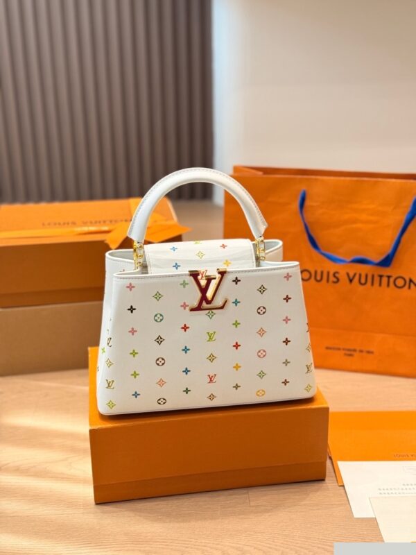 Stylish Fashion Carry LV Handbag LV2631118
