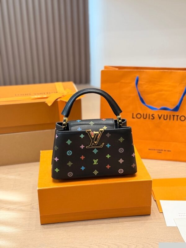 Stylish Fashion Carry LV Handbag LV2631118