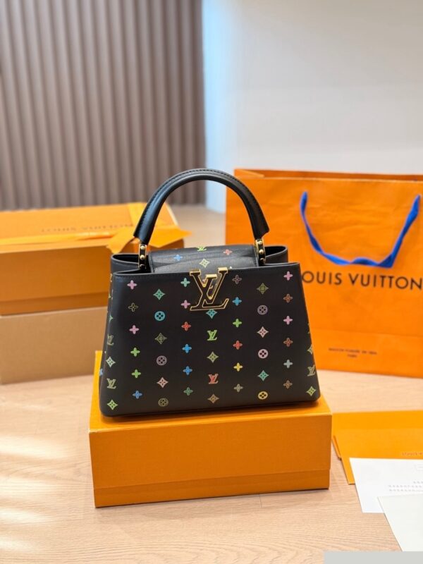 Stylish Fashion Carry LV Handbag LV2631118