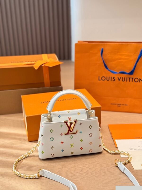 Stylish Fashion Carry LV Handbag LV2631118