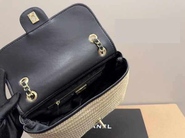 Stylish Fashion Carry CN Handbag CC263156