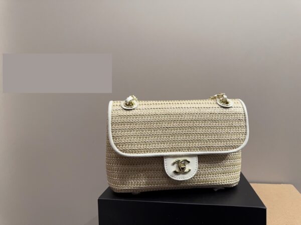 Stylish Fashion Carry CN Handbag CC263156