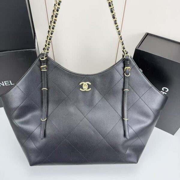 Chic Charm CN Handbag 94305.1