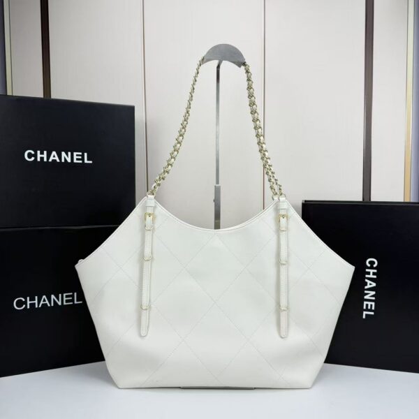 Chic Charm CN Handbag 94305.1